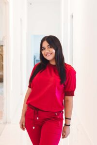 Jelena Kulić - Dentelli O Nama